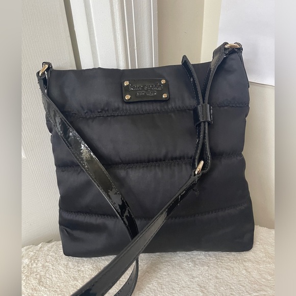 Kate Spade ♠️ Quilted Crossbody Bag EUC - Picture 11 of 11